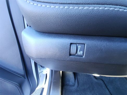 New 2025 Chevrolet Colorado LT image 21