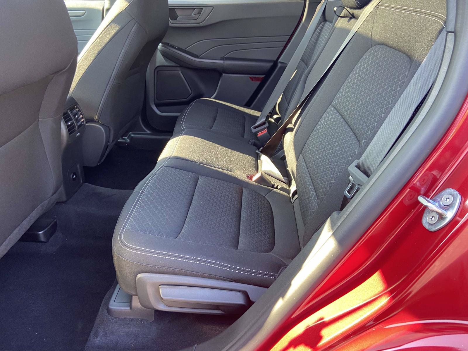 Used 2025 Ford Escape Active w/ Tech Pack #1 FWD image 12
