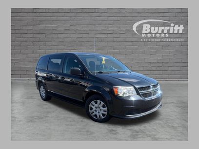 Used 2017 Dodge Grand Caravan SE w/ Power Window Group