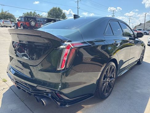 Used 2020 Cadillac CT4 V w/ Climate Package RWD image 5