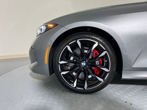 Used 2025 BMW 330i xDrive Sedan w/ M Sport Package AWD/4WD image 10