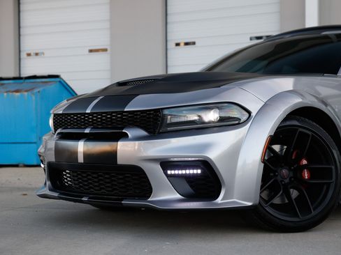 Used 2018 Dodge Charger R/T Scat Pack image 28