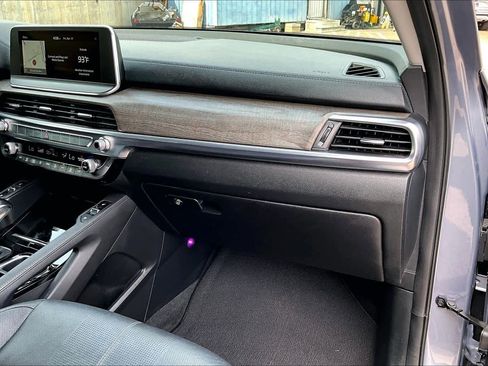 Used 2021 Kia Telluride EX w/ EX Premium Package image 21