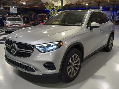 Certified 2023 Mercedes-Benz GLC 300 4MATIC image 1
