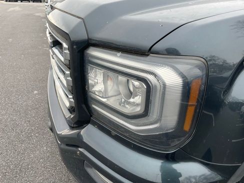 Used 2018 GMC Sierra 1500 SLE w/ SLE Value Package image 9