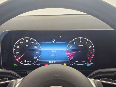 Certified 2025 Mercedes-Benz GLA 250 image 23