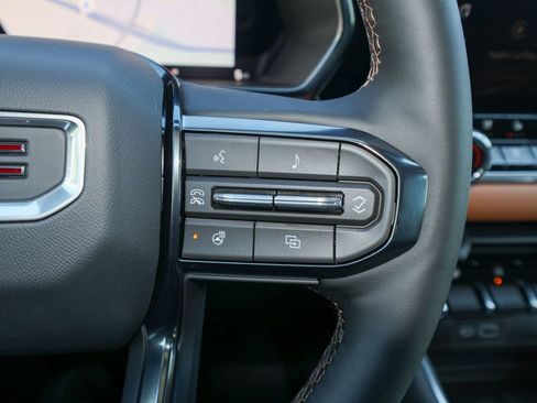 New 2026 GMC Canyon AT4 image 22