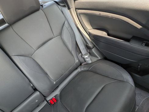 Used 2025 Subaru Forester Limited AWD/4WD image 14