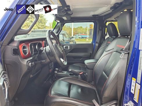 Used 2019 Jeep Wrangler Unlimited Rubicon w/ Dual Top Group image 18