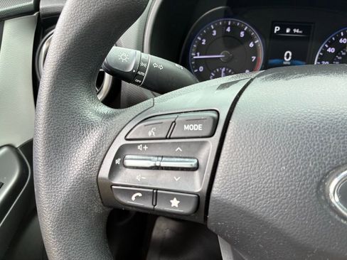 Used 2023 Hyundai Kona SEL image 28