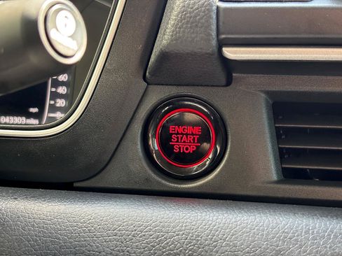 Certified 2023 Honda Pilot Elite image 21