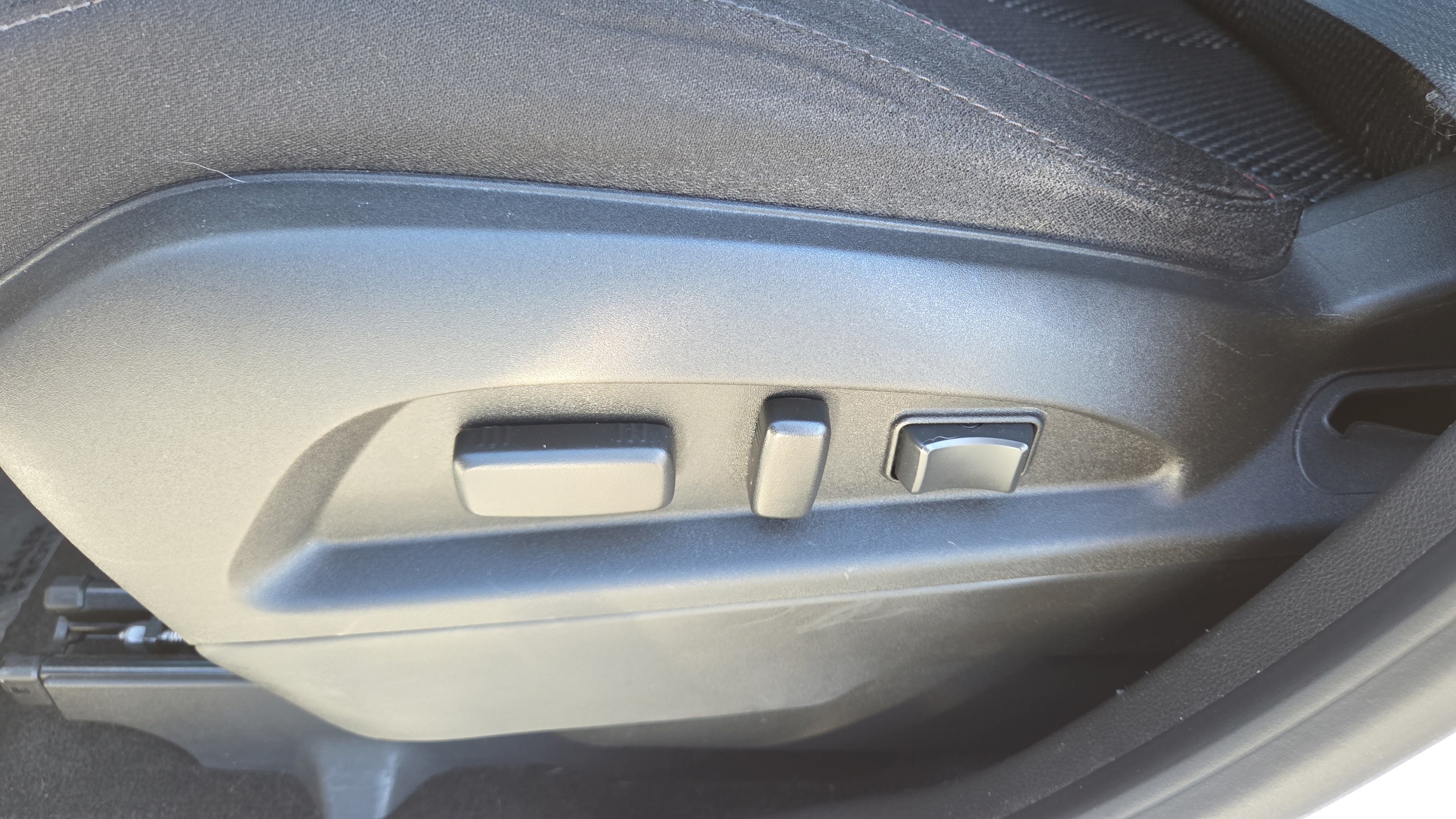Used 2014 Chevrolet Equinox LT w/ Driver Convenience Package FWD image 10