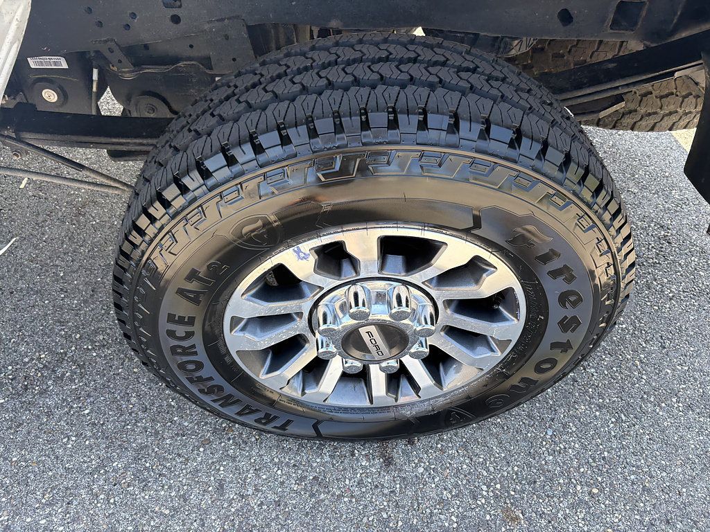 Used 2022 Ford F250 Lariat AWD/4WD image 10