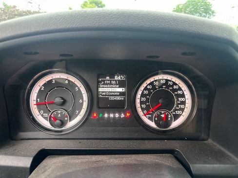 Used 2016 RAM 1500 Express w/ Popular Equipment Group AWD/4WD image 6