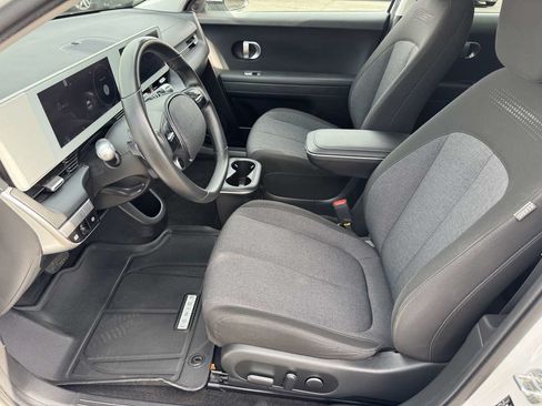 Used 2024 Hyundai Ioniq 5 SE RWD image 27