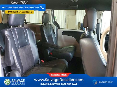 Used 2020 Dodge Grand Caravan SXT FWD image 15