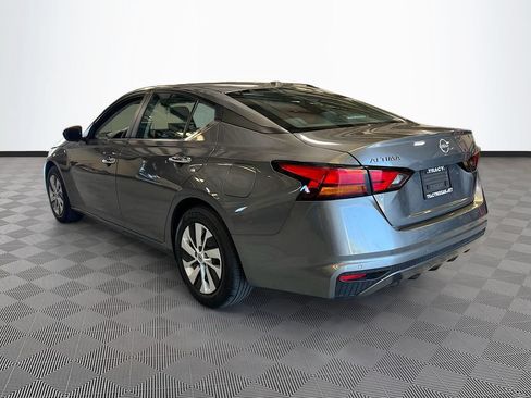 Used 2025 Nissan Altima 2.5 S FWD image 5