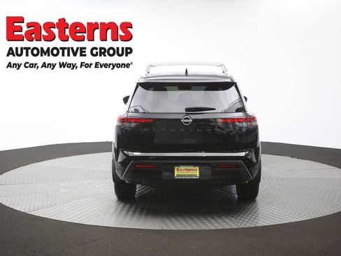 Used 2023 Nissan Pathfinder SL w/ Lighting Package (N92) AWD/4WD image 37