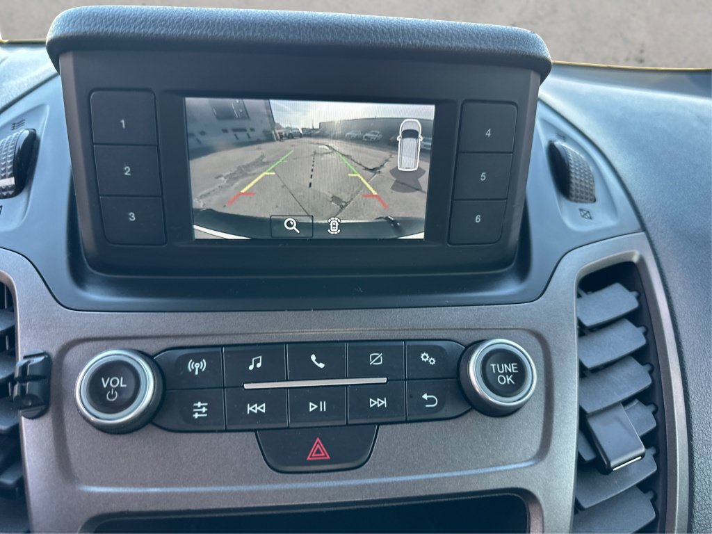 Used 2022 Ford Transit Connect XL FWD image 32