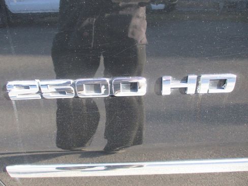 Used 2016 Chevrolet Silverado 2500 LTZ w/ LTZ Plus Package image 24