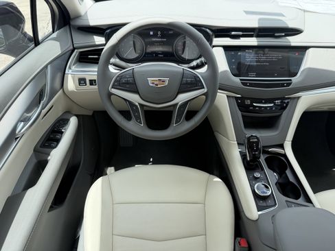 New 2026 Cadillac XT5 Premium Luxury w/ Driver Assist Package FWD image 14