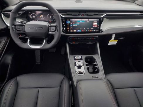 New 2026 Jeep Cherokee Limited image 25