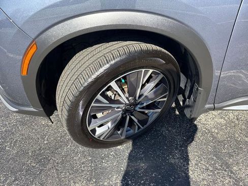 Certified 2026 INFINITI QX60 Luxe w/ Cargo Package AWD/4WD image 27