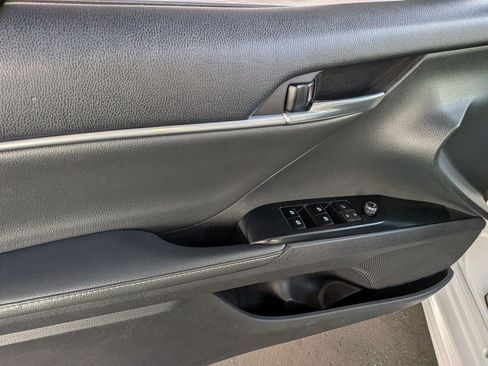 Used 2019 Toyota Camry XSE w/ Driver Assist Package image 8