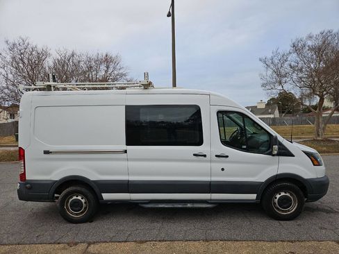 Used 2016 Ford Transit 250 250 3dr LWB Medium Roof Cargo image 7
