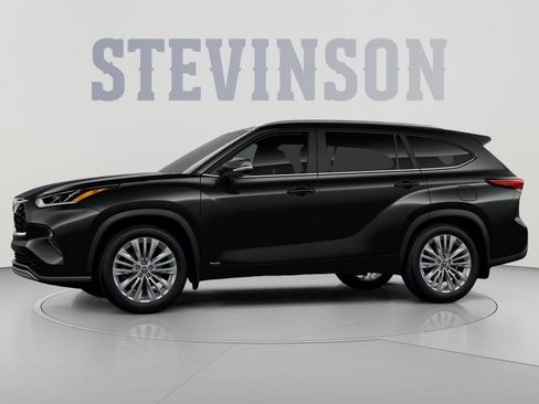 New 2026 Toyota Highlander Platinum AWD/4WD image 3