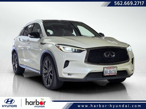 Used 2020 INFINITI QX50 Essential w/ Edition 30 Package FWD image 1