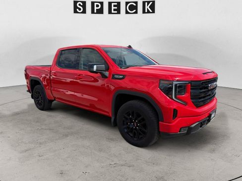 Used 2025 GMC Sierra 1500 Elevation w/ Elevation Premium Package AWD/4WD image 3