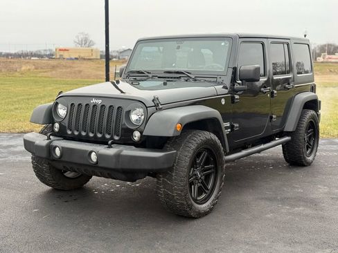 Used 2017 Jeep Wrangler Unlimited Sport image 1