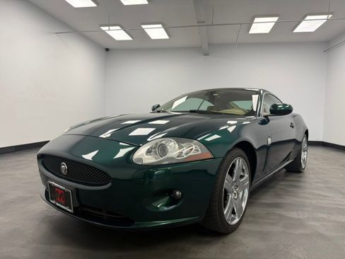 Used 2008 Jaguar XK Coupe RWD image 3