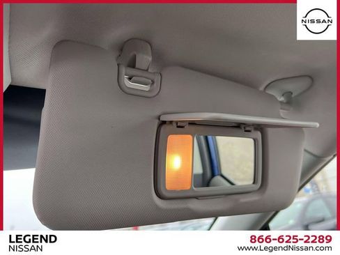 Used 2024 Subaru Crosstrek 2.0i Premium image 32