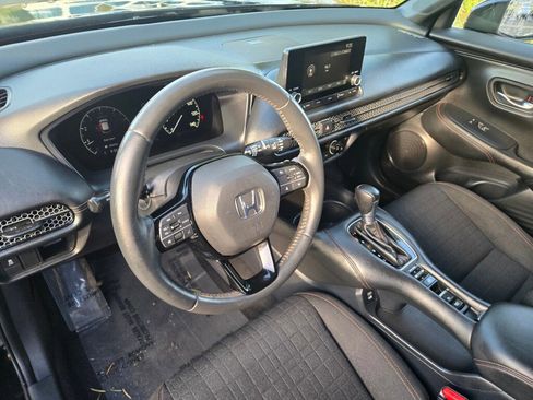 Certified 2024 Honda HR-V Sport image 12