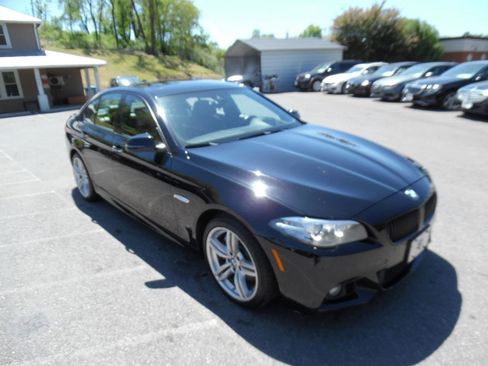 Used 2015 BMW 535i xDrive Sedan AWD/4WD image 8