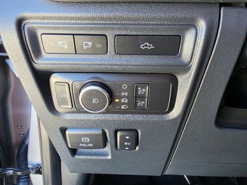 Used 2022 Ford F150 Lariat image 52