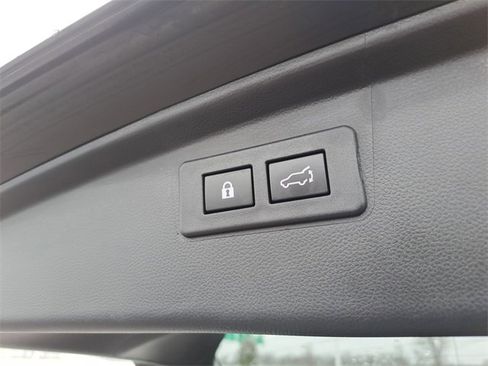 Used 2023 Subaru Outback Wilderness image 7