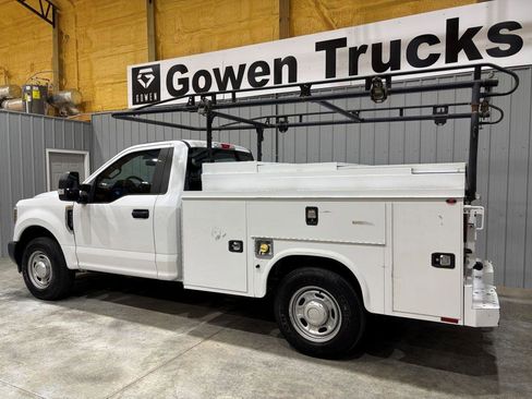 Used 2018 Ford F350 XL w/ Power Equipment Group image 5