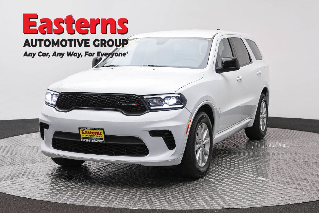 Used 2025 Dodge Durango GT RWD image 1