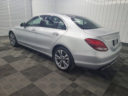 Used 2018 Mercedes-Benz C 300 4MATIC Sedan image 9