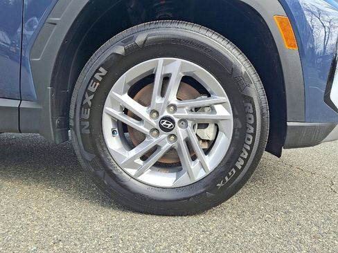 Certified 2025 Hyundai Tucson SE image 26