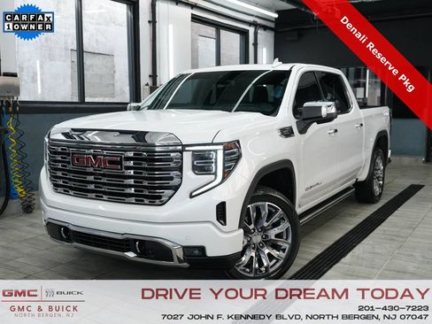Used 2023 GMC Sierra 1500 Denali w/ Denali Reserve Package AWD/4WD image 1