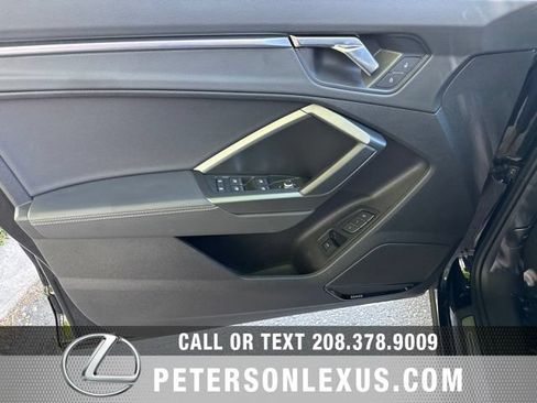 Used 2023 Audi Q3 2.0T Premium Plus w/ Premium Plus Package AWD/4WD image 22