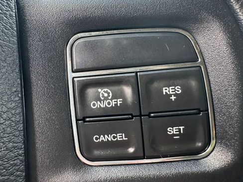 Used 2017 RAM 2500 SLT image 20