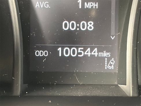 Used 2019 Toyota Camry SE image 28