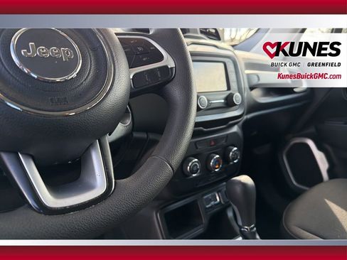 Used 2020 Jeep Renegade Sport FWD image 18
