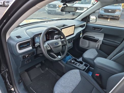 New 2025 Ford Maverick XLT w/ XLT Luxury Package image 15