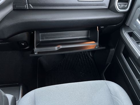 Used 2020 RAM 2500 Big Horn w/ Level 2 Equipment Group image 38